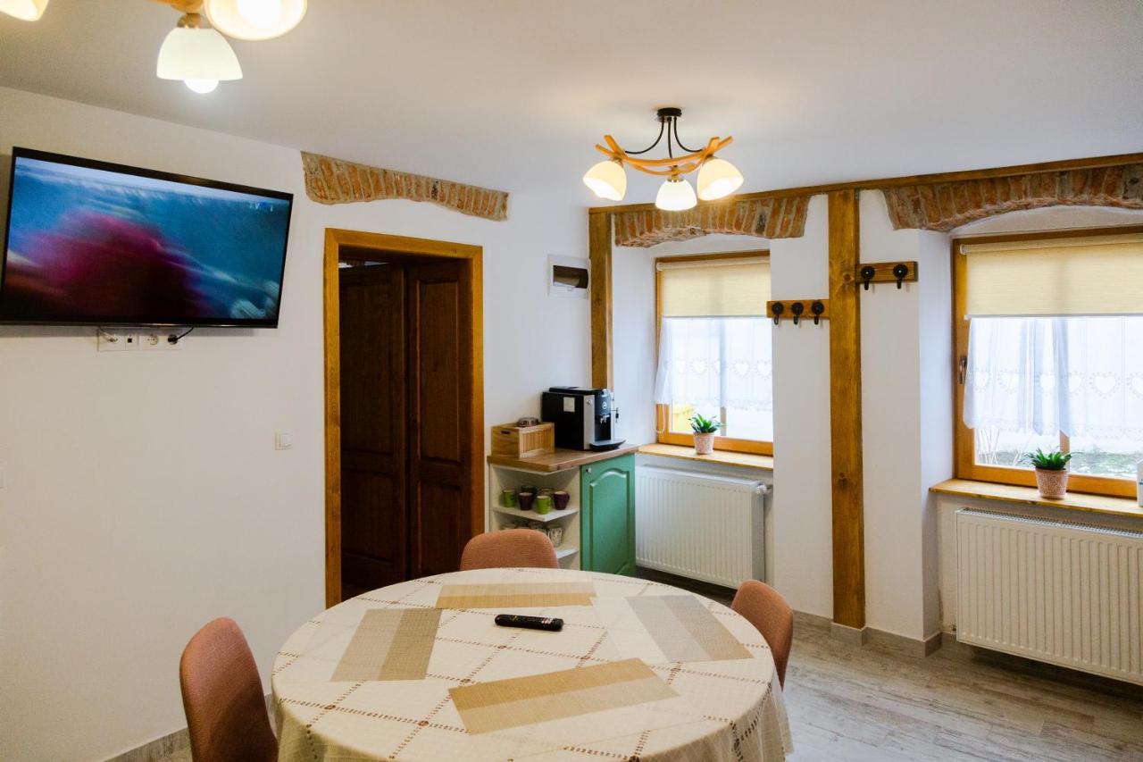 Stone Way Apartment Сибиу Екстериор снимка