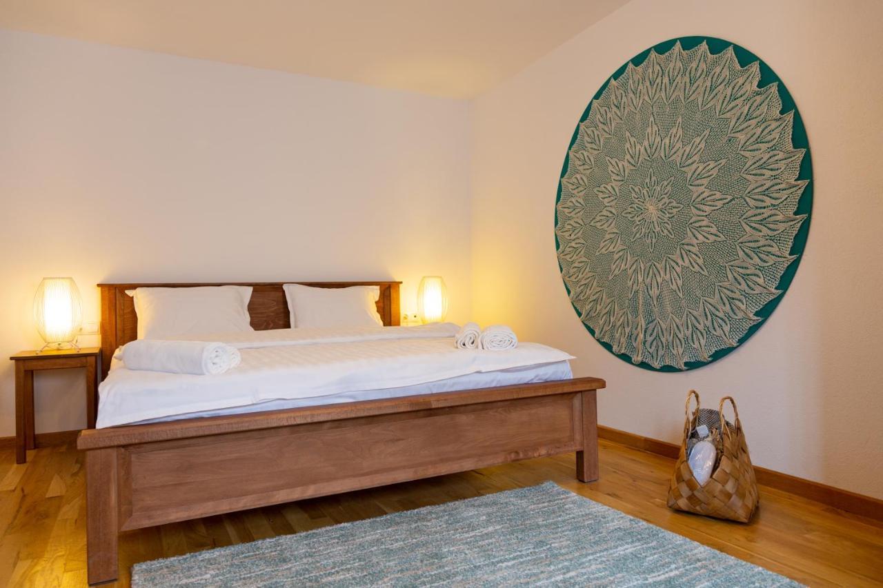 Stone Way Apartment Сибиу Екстериор снимка